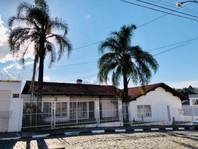 Casa para Venda, em Lages, bairro Centro, 3 dormitórios, 3 banheiros, 1 suíte, 2 vagas